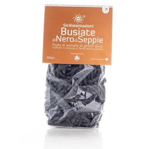 Busiate Trapanesi corte al nero di seppia