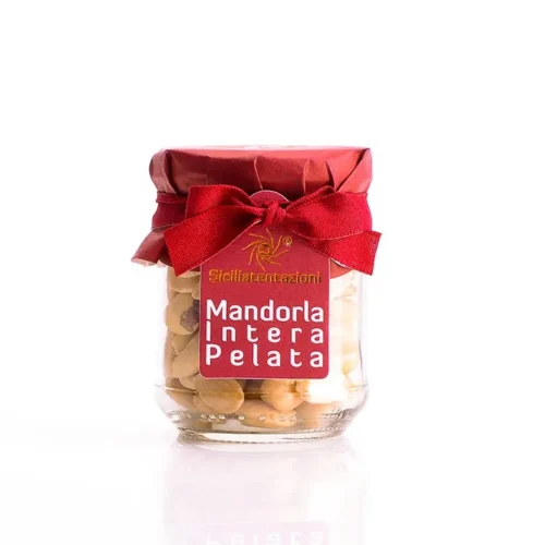 mandorla-intera-pelata-57.webp Mandorle intere pelate in vaso